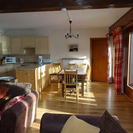 5 Pieces 92m² Aux Gets - Lumineux, Proche Pistes Et Commerces, Garage Inclus - Fr-1-802-46 Apartment *