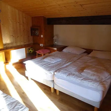Apartment 5 Pieces 92m² Aux Gets - Lumineux, Proche Pistes Et Commerces, Garage Inclus - Fr-1-802-46 Les Gets
