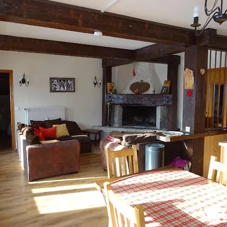 5 Pieces 92m² Aux Gets - Lumineux, Proche Pistes Et Commerces, Garage Inclus - Fr-1-802-46 * Les Gets